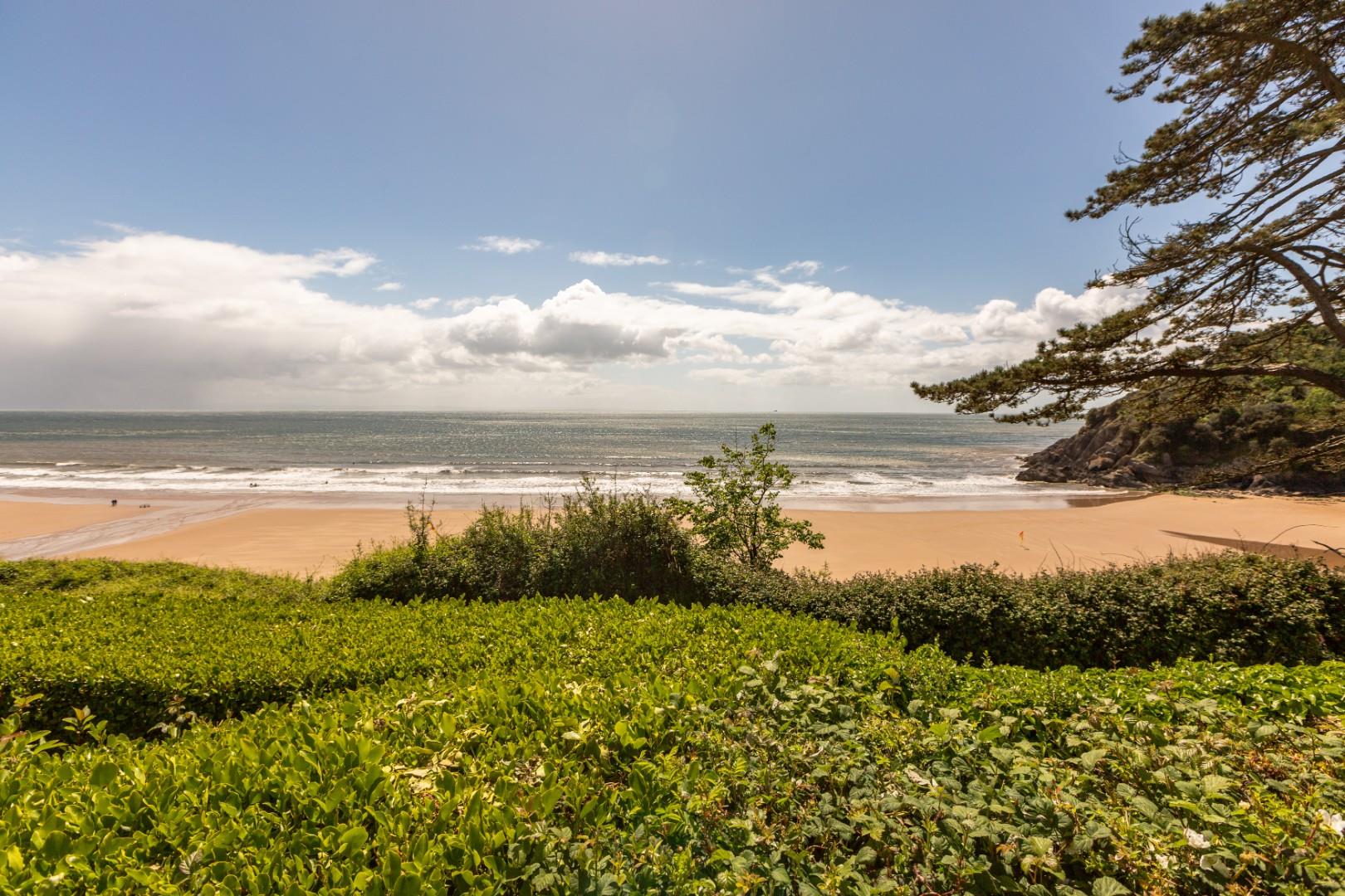 Caswell Bay Court, Caswell Road, Caswell, Swansea, SA3 4RY